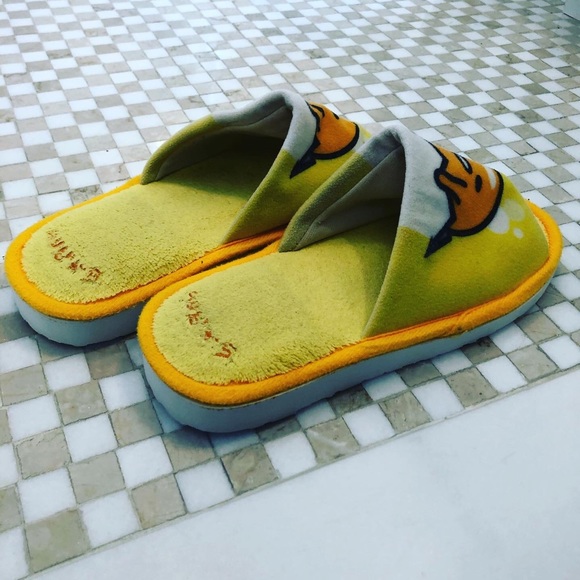 Gudetama Slippers - Picture 2 of 7